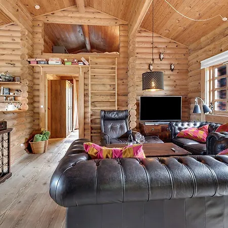 Charming With Wilderness Hot Tub Hébergement de vacances