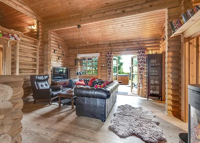 Charming With Wilderness Hot Tub * Asnæs